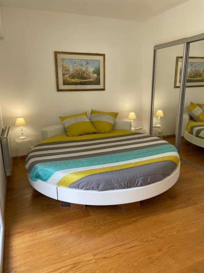 Aux Portes De Monaco Superbe T3 Vue Mer Roquebrune-Cap-Martin Bagian luar foto